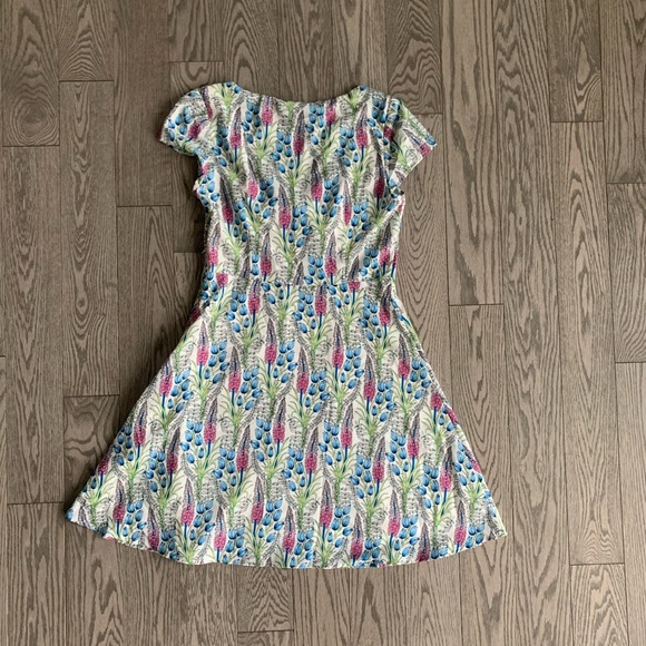 Molly Bracken Dress👗💕 - Picture 2 of 4